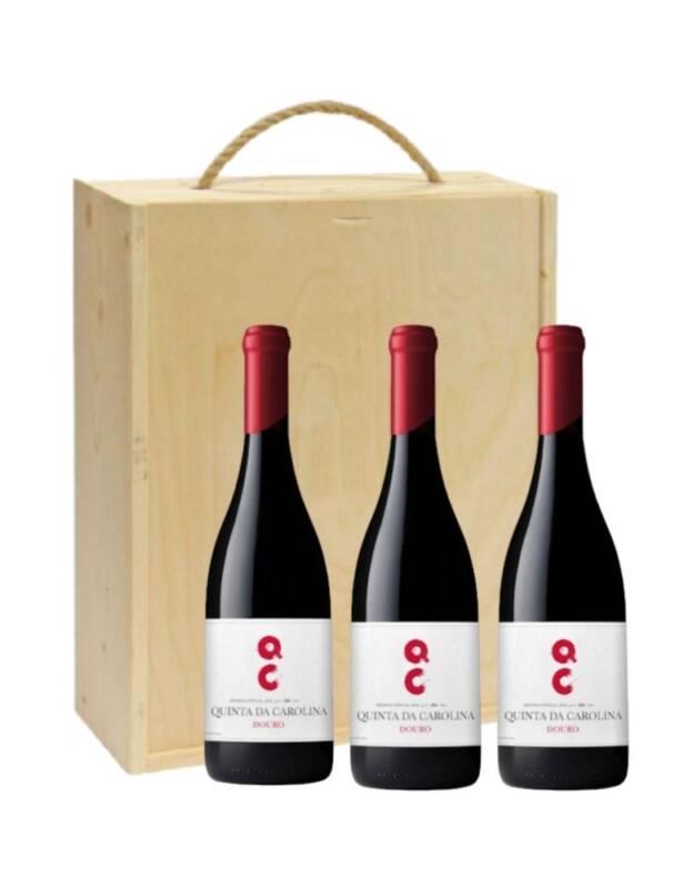 Quinta da Carolina Tinto (Caixa Madeira 3 Garrafas)